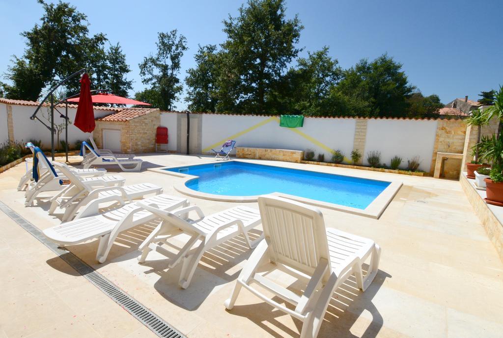 Apartments Villa Mimi Višnjan Chambre photo