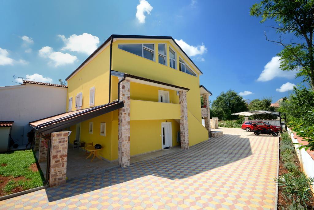 Apartments Villa Mimi Višnjan Chambre photo